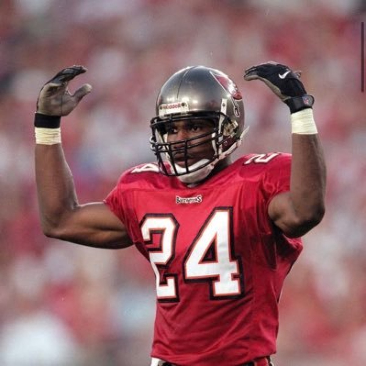 Damien Robinson